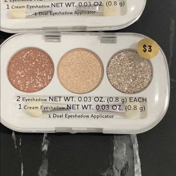 Make up - Picture 2 of 4